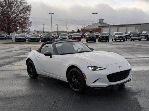 2024 Mazda MX-5 Miata Club