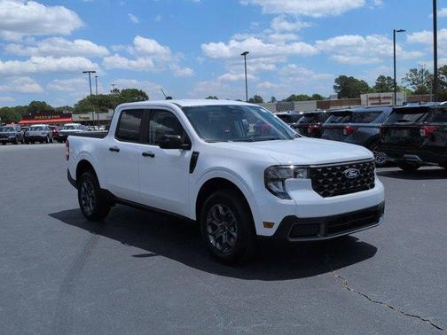 Oxford White 2026 Ford Maverick XLT