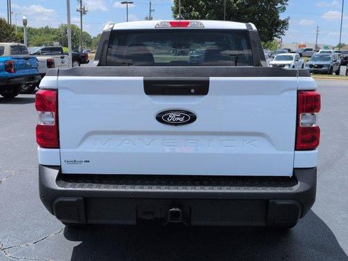 Oxford White 2026 Ford Maverick XLT