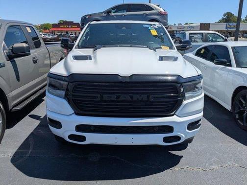 Bright White Clearcoat 2024 RAM 1500 Laramie