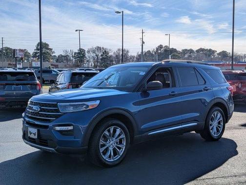 2023 Ford Explorer XLT