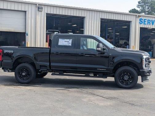 2025 Ford F-250 Lariat