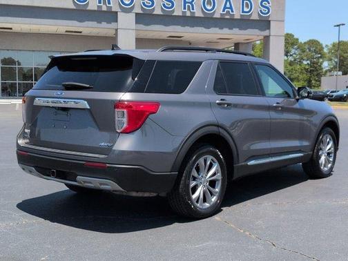 Gray Metallic 2022 Ford Explorer XLT