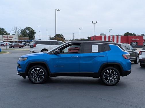 2023 Jeep Compass LIMITED