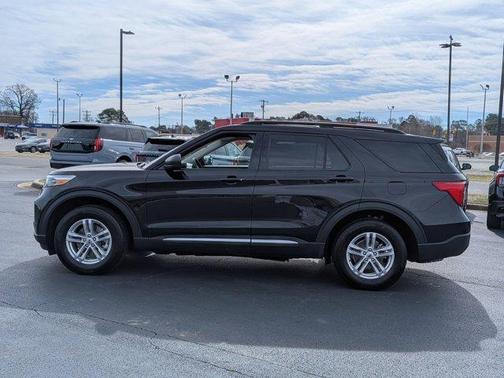 2024 Ford Explorer XLT