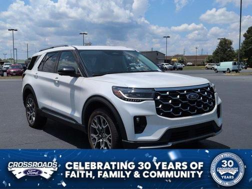 White Metallic 2025 Ford Explorer Platinum