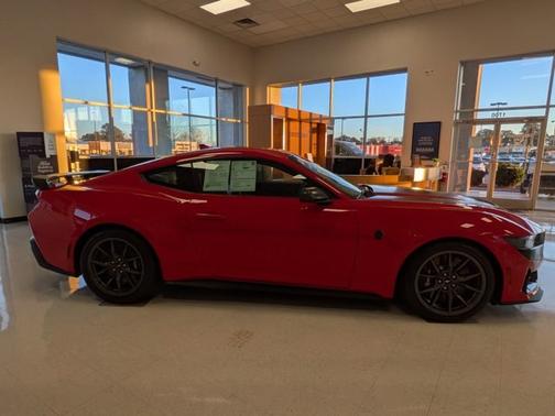 2024 Ford Mustang DARK HORSE
