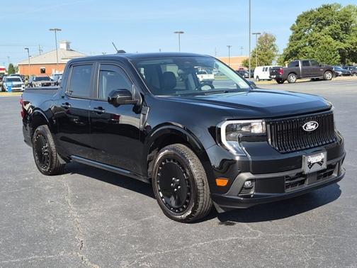 SHADOW BLACK 2025 Ford Maverick LOBO HIGH