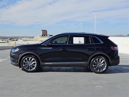 2023 Lincoln Nautilus Reserve