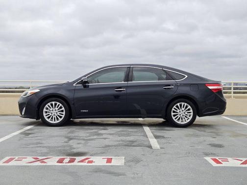 2015 Toyota Avalon Hybrid Limited