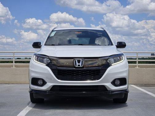 Platinum White Pearl 2019 Honda HR-V Sport