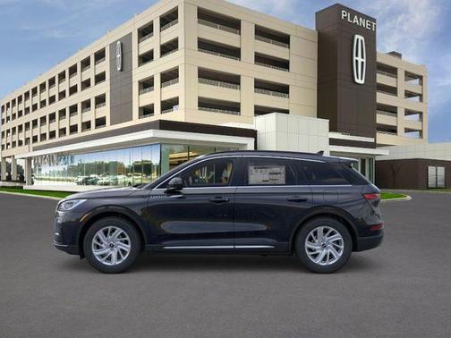 Infinite Black Metallic Clearcoat 2026 Lincoln Corsair Premiere