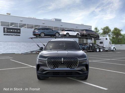 Infinite Black Metallic Clearcoat 2026 Lincoln Aviator Premiere
