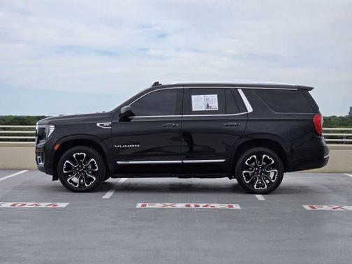 Onyx Black 2023 GMC Yukon SLT