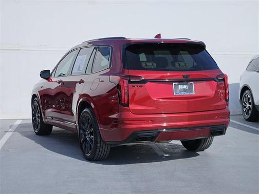 2023 Cadillac XT6 Premium Luxury FWD