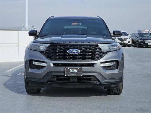 2022 Ford Explorer ST-Line