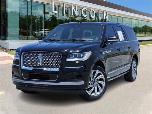 2023 Lincoln Navigator L RESERVE