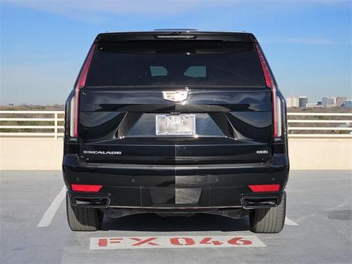 2023 Cadillac Escalade Sport