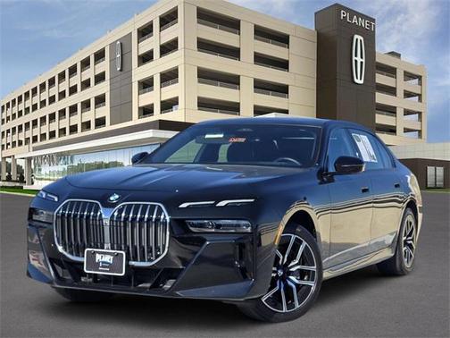 2024 BMW 740 740i