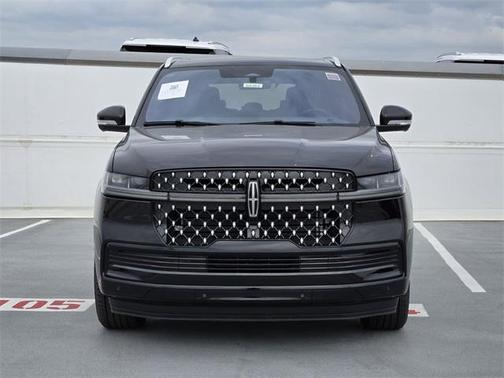 2025 Lincoln Navigator Black Label