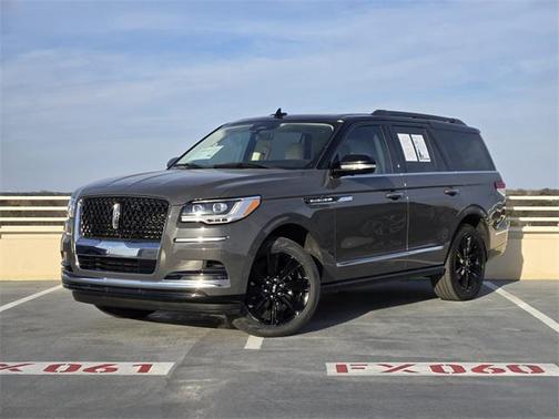 2022 Lincoln Navigator Black Label