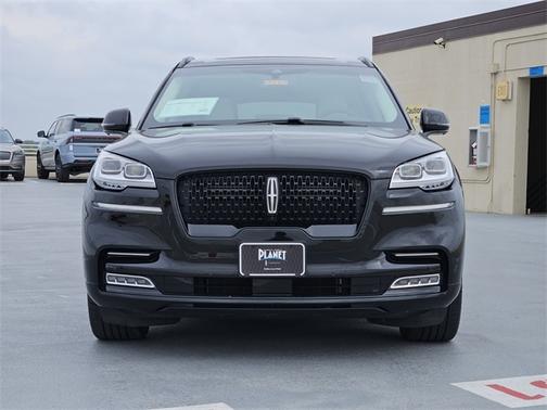 2023 Lincoln Aviator BLACK LABEL