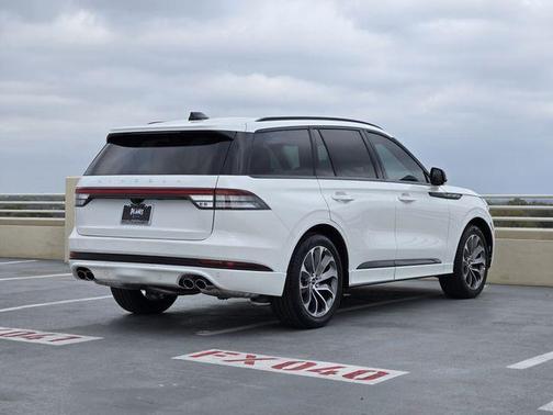 2026 Lincoln Aviator Premiere