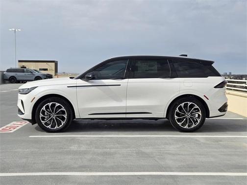 2026 Lincoln Nautilus Reserve