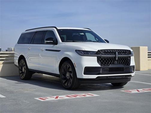 2026 Lincoln Navigator Reserve