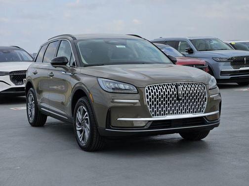 2026 Lincoln Corsair Premiere