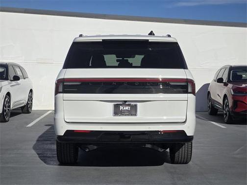 2025 Lincoln Navigator Reserve