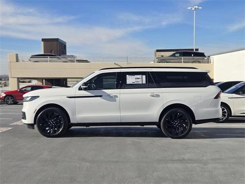 2025 Lincoln Navigator Reserve