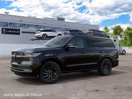 Infinite Black Metallic Clearcoat 2027 Lincoln Navigator Reserve