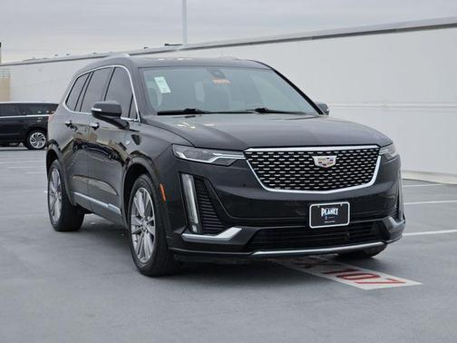 Stellar Black Metallic 2023 Cadillac XT6 Premium Luxury FWD