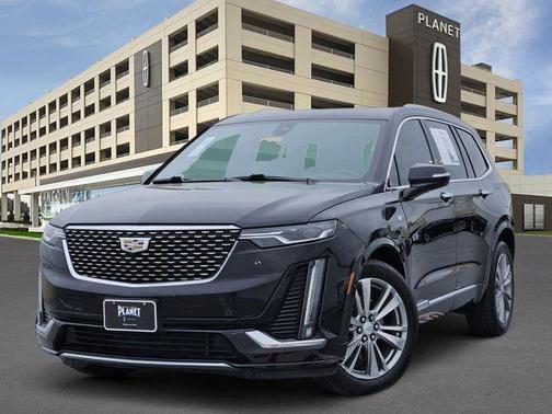 Stellar Black Metallic 2023 Cadillac XT6 Premium Luxury FWD