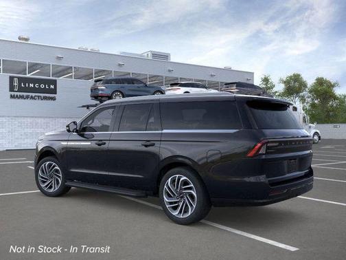 2026 Lincoln Navigator Premiere