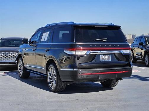 2022 Lincoln Navigator Reserve