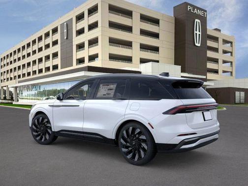 2026 Lincoln Nautilus Reserve