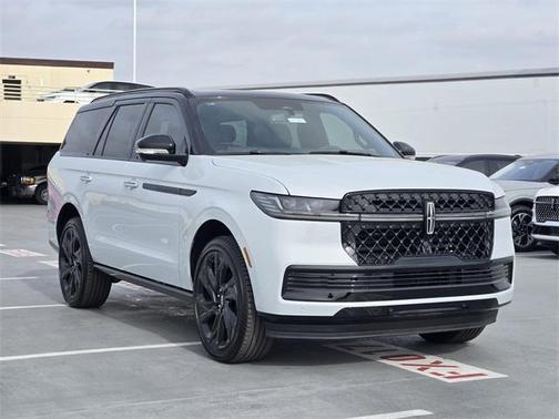 2025 Lincoln Navigator Black Label