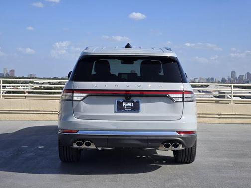 Gray Clearcoat 2027 Lincoln Aviator Reserve AWD