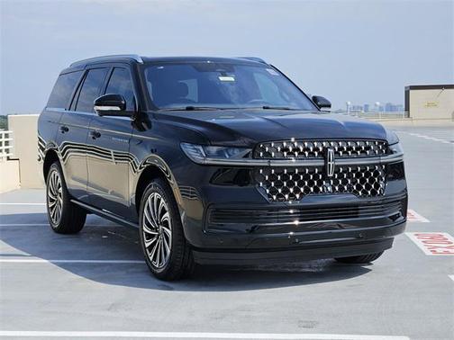 2025 Lincoln Navigator Black Label
