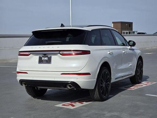 2026 Lincoln Corsair Reserve