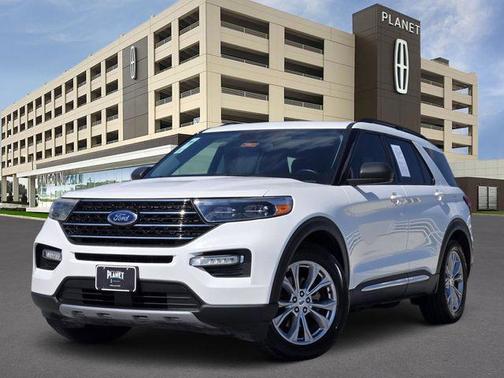 Star White Metallic Tri-Coat 2021 Ford Explorer XLT
