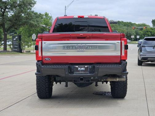 Rapid Red Metallic Tinted Clearcoat 2024 Ford F-250 King Ranch