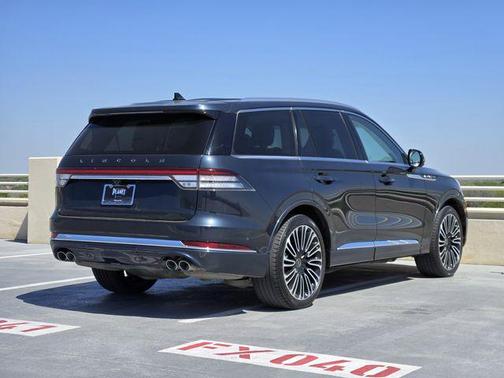 Flight Blue Metallic Clearcoat 2023 Lincoln Aviator Black Label AWD