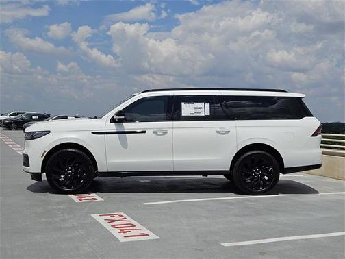 2025 Lincoln Navigator Reserve