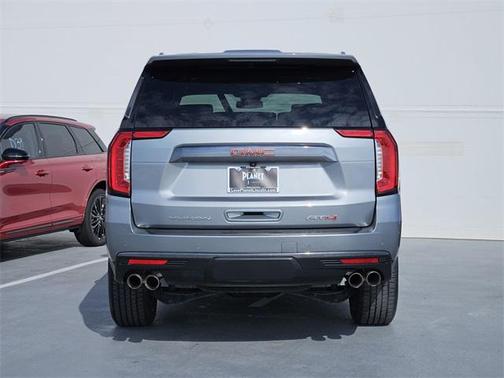 2023 GMC Yukon 4WD AT4