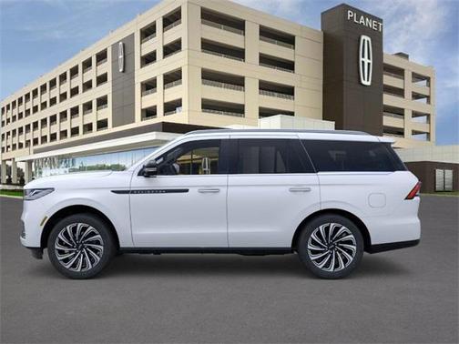 2025 Lincoln Navigator Black Label