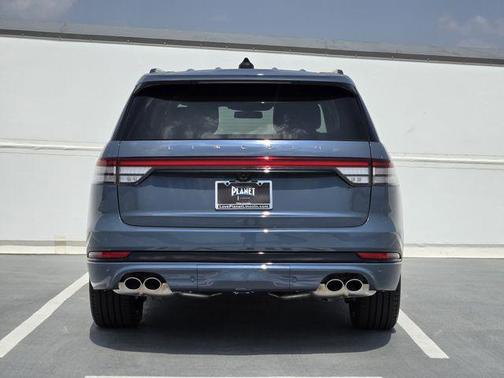 Whisper Blue Metallic Clearcoat 2026 Lincoln Aviator Reserve AWD