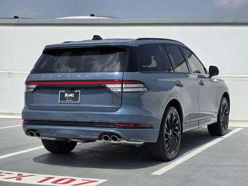 Whisper Blue Metallic Clearcoat 2026 Lincoln Aviator Reserve AWD